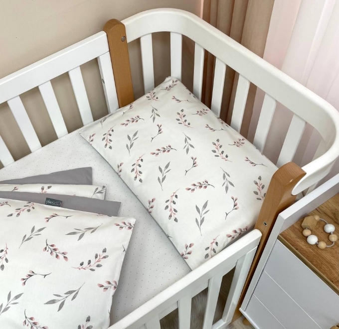 Set lenjerie de schimb pentru patut bebe 3 piese Crengute gri (4)